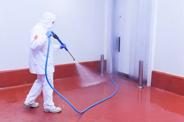 Best Animal Enclosure Cleaning  in Jacksonville, NC
